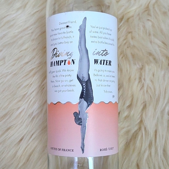 Bon Jovi Hampton Water Rose Wine Bottle - Picture 2 of 13